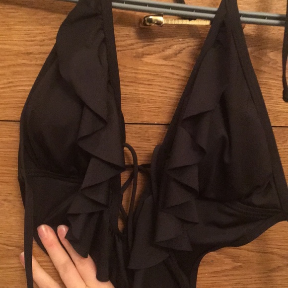 One piece swim suit - Picture 2 of 5